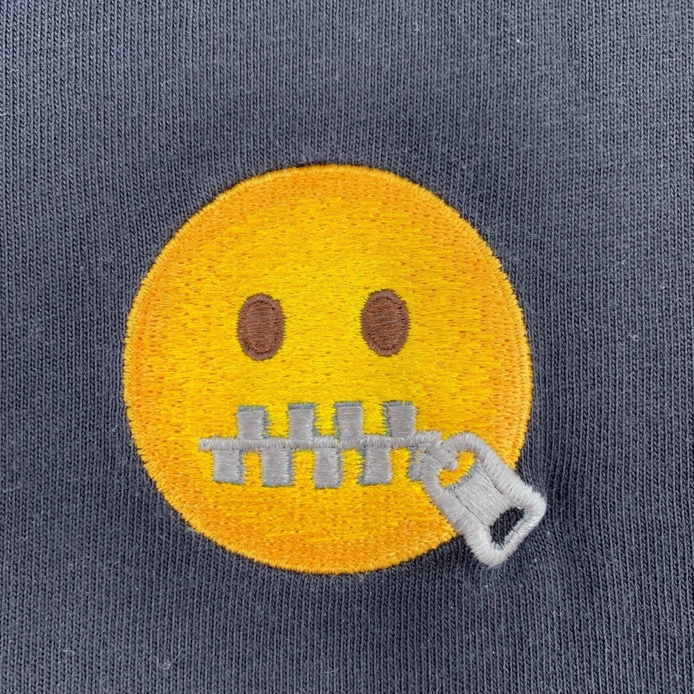 Apple Campus Zippered Mouth Emoji Black TShirt SZ L Rare Employees Only Collect‎ - Picture 9 of 10